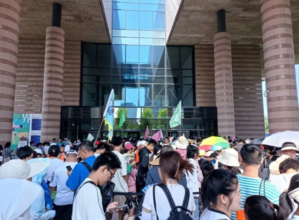 高校&ldquo;禁入&rdquo;后，研学只能门口打卡了吗？